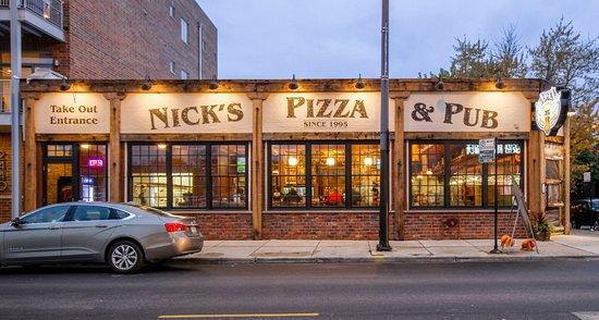 Nick's Pizza & Pub