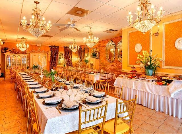 Staropolska Restaurant