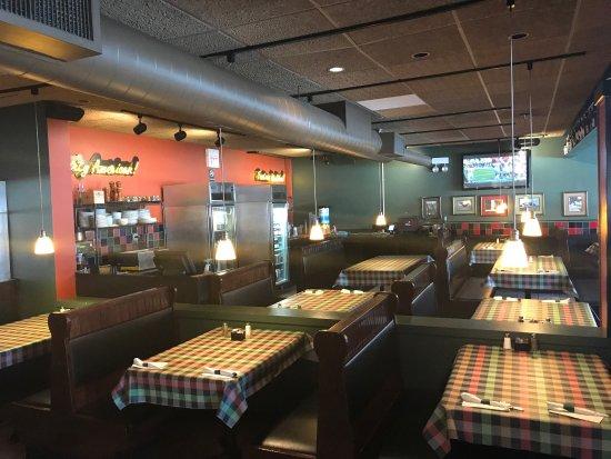 Leonas Restaurant