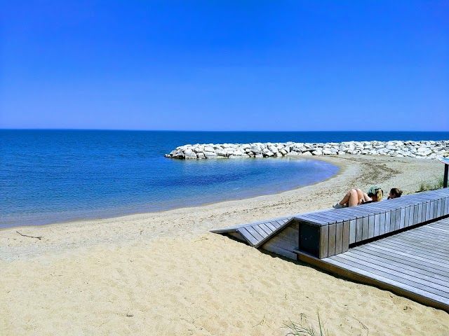 Rosewood Beach