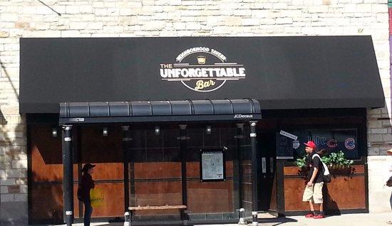 Joe E's Unforgettable Lounge