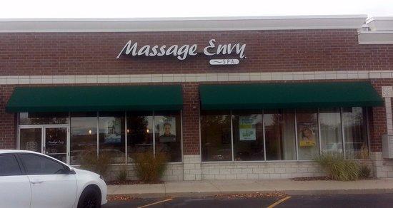 Massage Envy Spa Algonquin