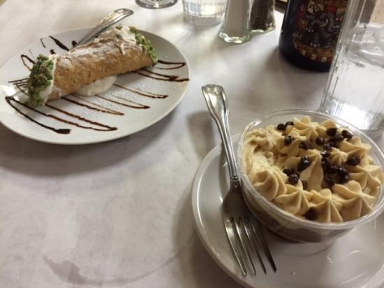 Gio's Cafe & Deli