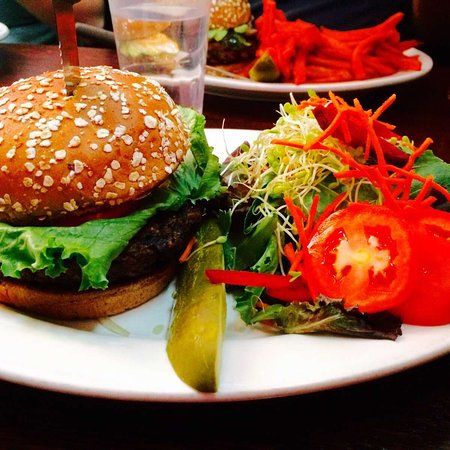 The Chicago Diner