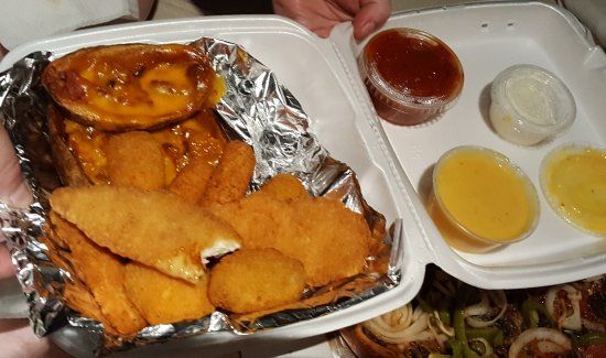 Gullivers Pizzeria and Restaurant