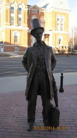 Abraham Lincoln Statue
